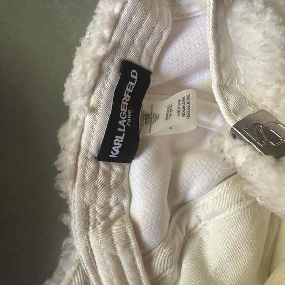 Bundle hats Karl Lagerfeld , H&M - Picture 7 of 9